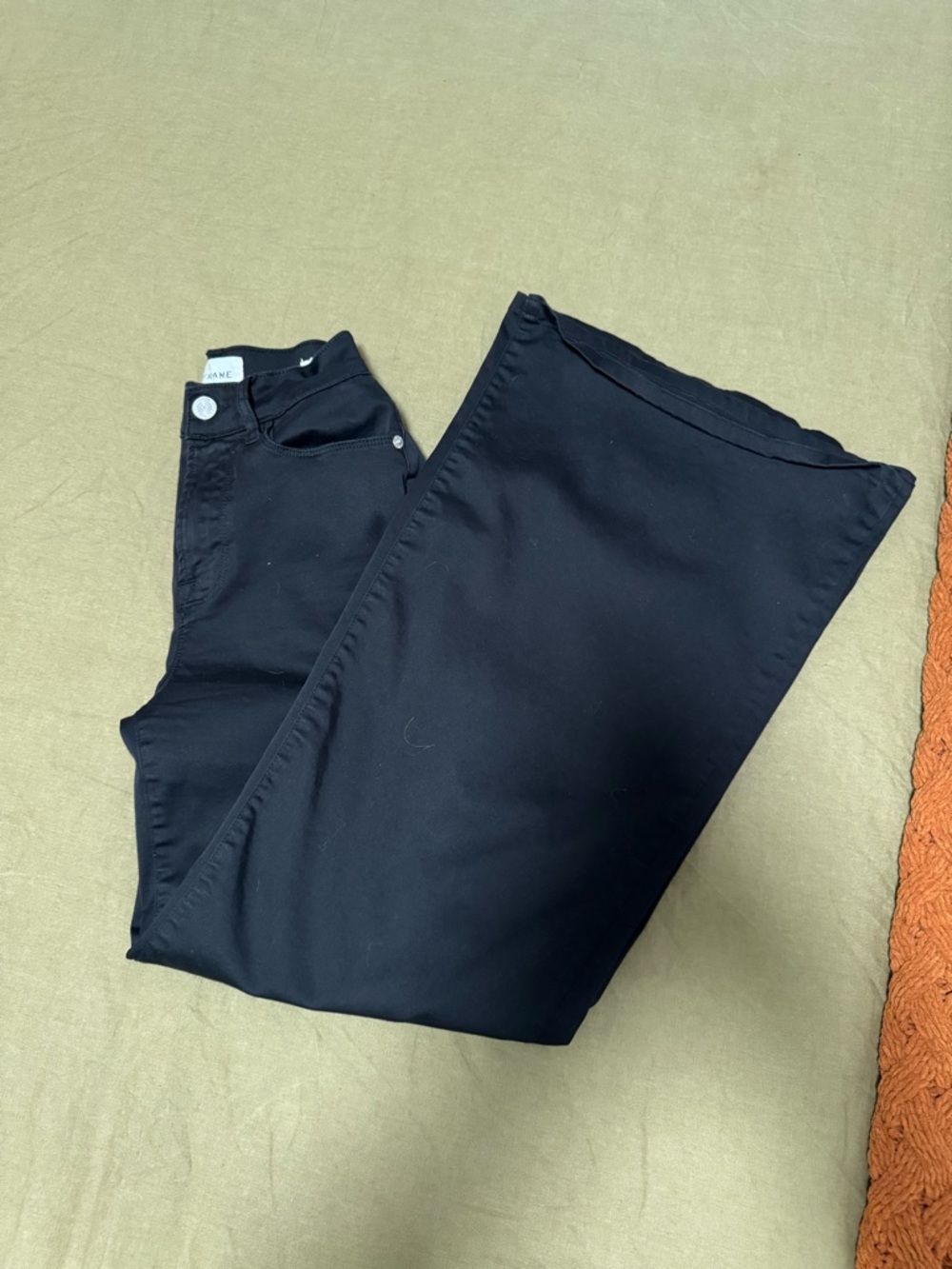 Frame Denim Black Jeans with Branded Waist Label -
EUC
